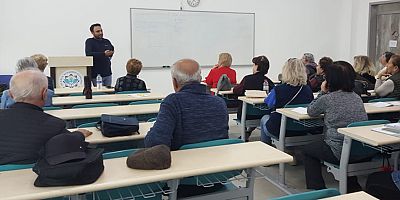 ALKÜ Tazelenme Üniversitesi öğrencilerine diyabet eğitimi