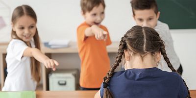 Çocuklarda Okul Korkusu için Ebeveynlerin Dikkat Etmesi Gerekenler