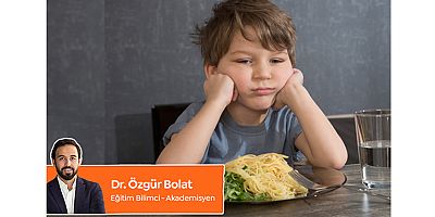 Dr. Özgür Bolat “Akıllı Çocuk Sofrası” kapsamında çocuklara ödülle yemek yedirmenin sakıncalarını anlattı
