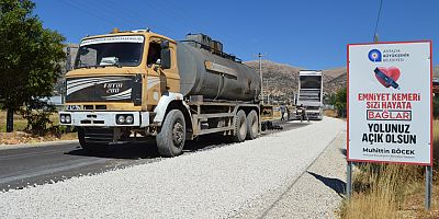 Elmalı Bayındır yolu asfaltlandı