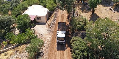 Kaş Yeniköy’de stabilize yol çalışması