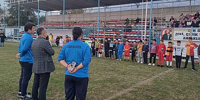 Kemer Belediyesi Futbol Okulu açıldı