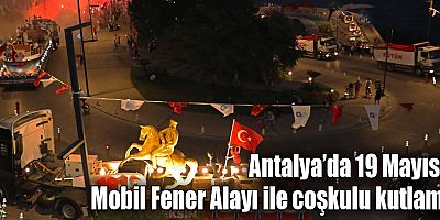 Mobil Fener Alayı ile coşkulu kutlama