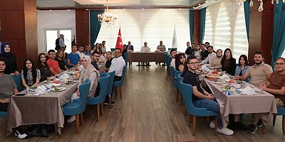 Rektör Türkdoğan öğrenci topluluklarıyla buluştu