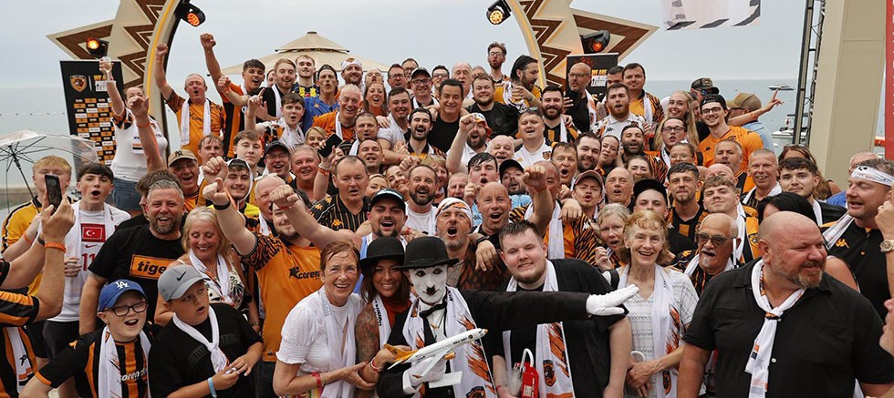 Acun Ilıcalı, Hull City Taraftarlarıyla Corendon Hydros Club Kemer’de Buluştu!