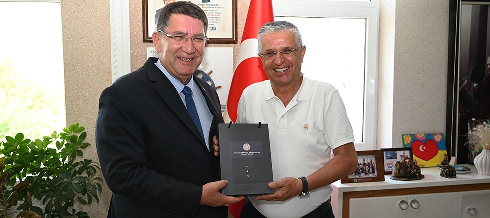 AESOB Başkanı Dere’den Başkan Topaloğlu’na ziyaret