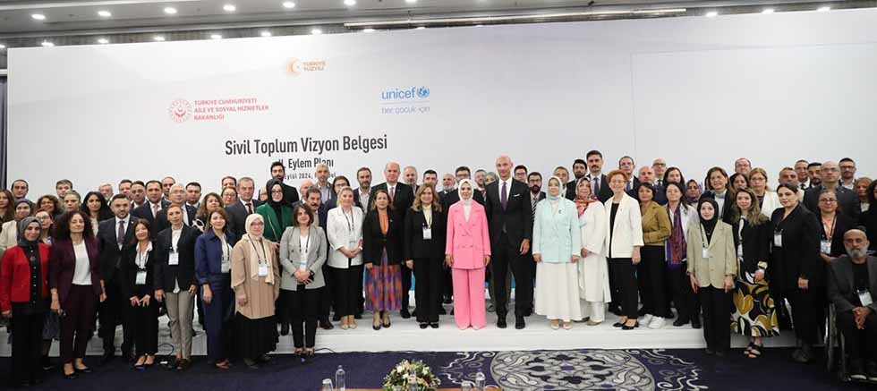 Aile ve Sosyal Hizmetler Bakanlığı 2024 Yılı Sosyal Taraflarla İş Birliği Raporu’nu Yayımladı