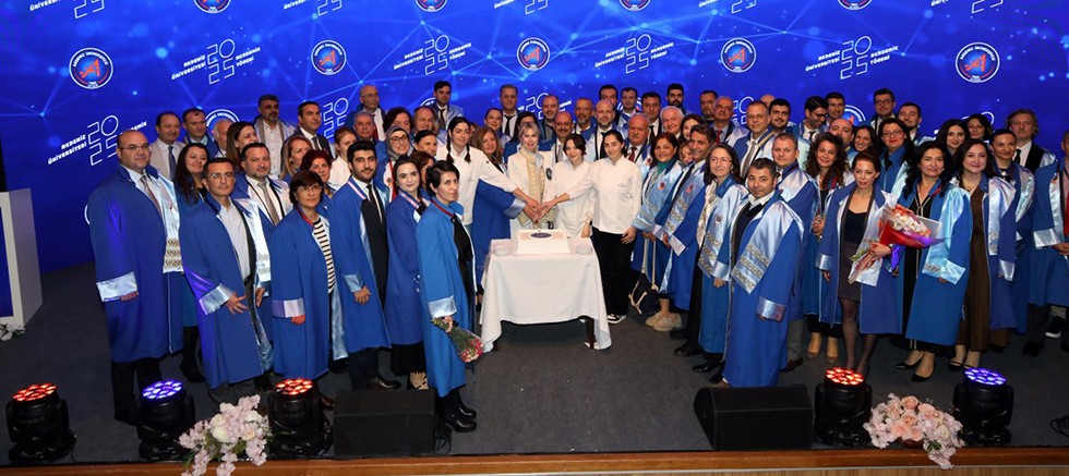 Akdeniz Üniversitesi’nde Akademik Tören Gururu