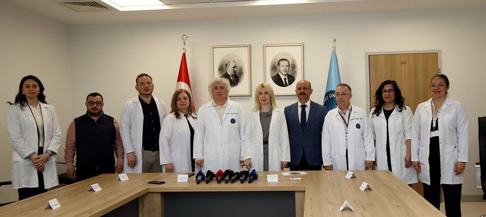 Akdeniz Üniversitesi'nde İlklerin Hocalarından Kanser Tedavisinde Çığır Açan Tedavi Merkezi