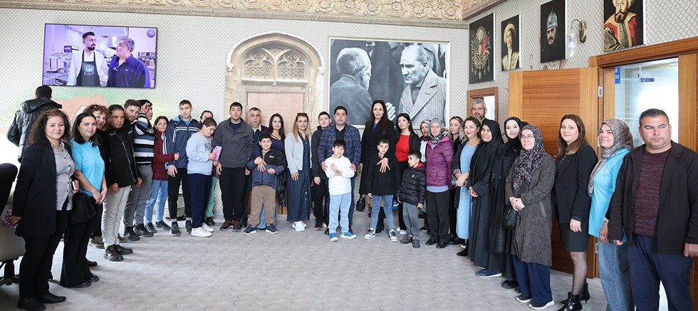 Aksu'da Otizm Farkındalık Haftası'nda gönülleri ısıtan program