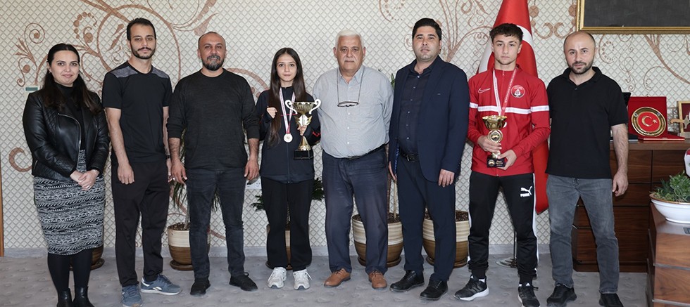Aksulu sporcular İller Arası Muay Thai Şampiyonası'nda birinci oldu