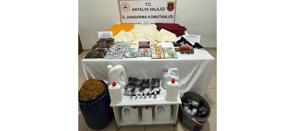 Alanya'da Uyuşturucu Operasyonu