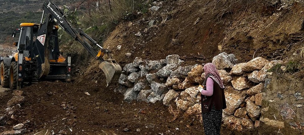 Alanya yollarında kış bakımı sürüyor