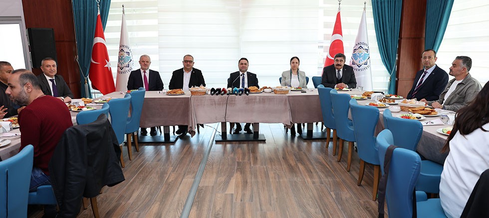 ALKÜ'de Alanya'nın geleceğine yön verecek yol haritası başlıyor