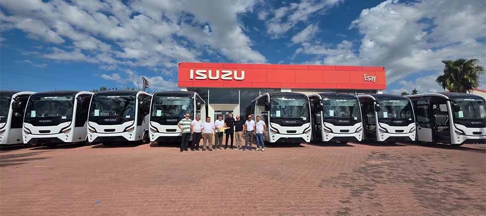 Anadolu Isuzu, Antalya’da Faaliyet Gösteren Ertanlar Taşımacılık’a 10 Adet NovoLux Teslim Etti
