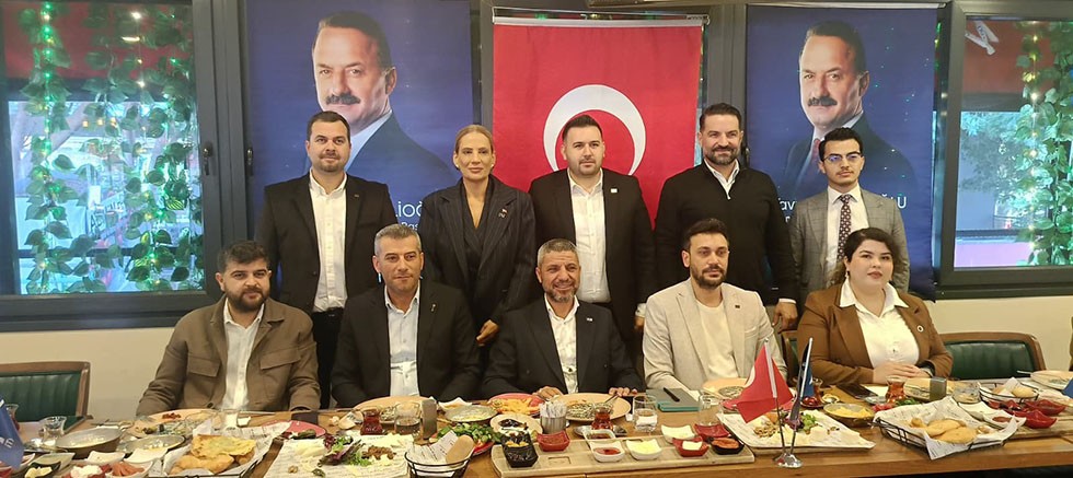 Anahtar Parti Antalya İl Başkanlığı Basın Mensuplarıyla Bir Araya Geldi