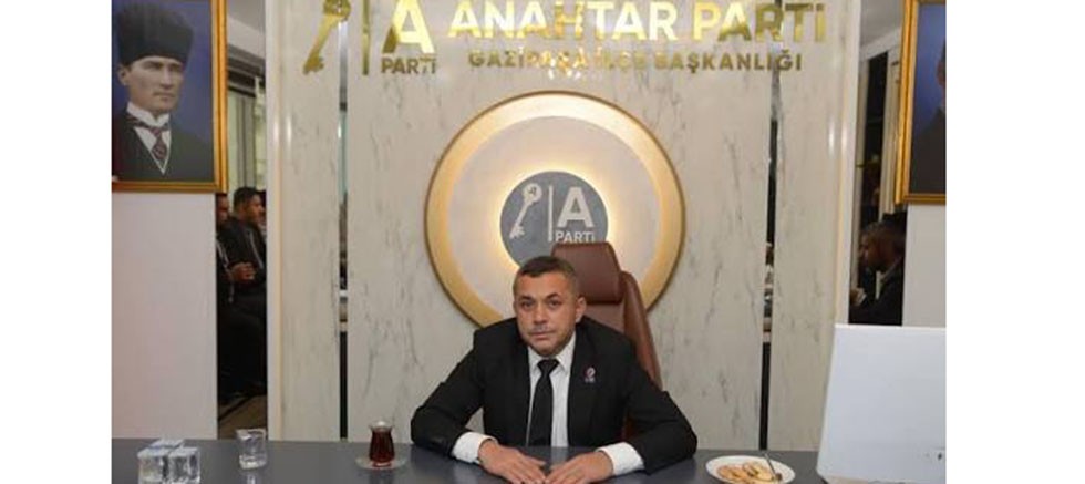 Anahtar Parti Gazipaşa İlçe Başkanı Kerim Gürcan: Vatandaş zam beklerken fiyatlar çoktan yükseliyor