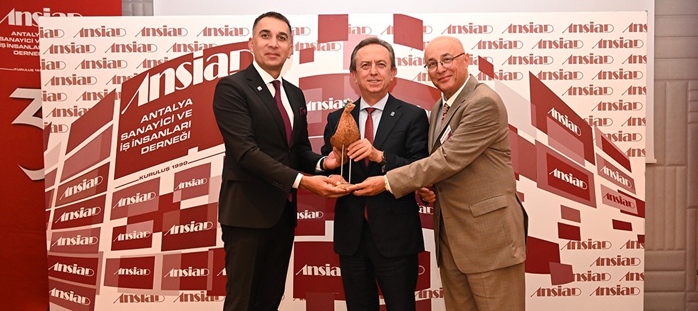 ANSİAD'ın konuğu MEF Üniversitesi Rektörü Prof. Dr. Muhammed Şahin oldu