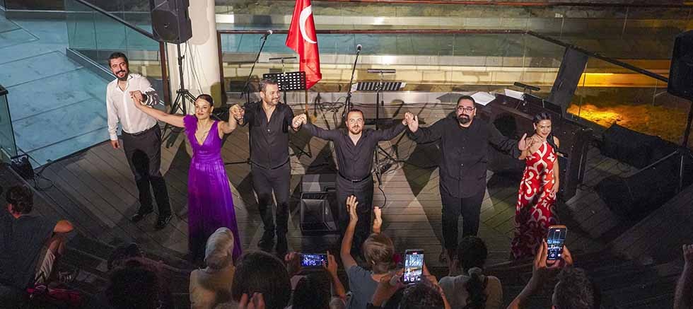 Antalya DOB'dan anlamlı konser 