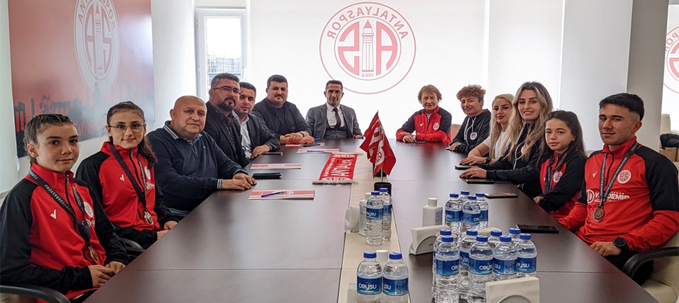 Antalyaspor Atletizm Takımına Büyük Tecrübe
