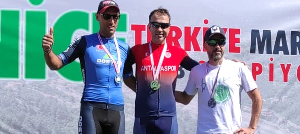 Antalyasporlu Turgay Germen Türkiye Şampiyonu oldu