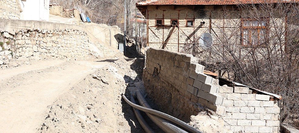 ASAT’tan Elmalı’nın tarihi sokaklarında altyapı çalışması