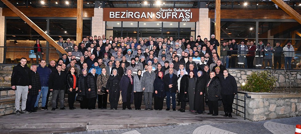 Başkan Başdeğirmen: “Pırıl pırıl Isparta’nın sebebi sizlersiniz”