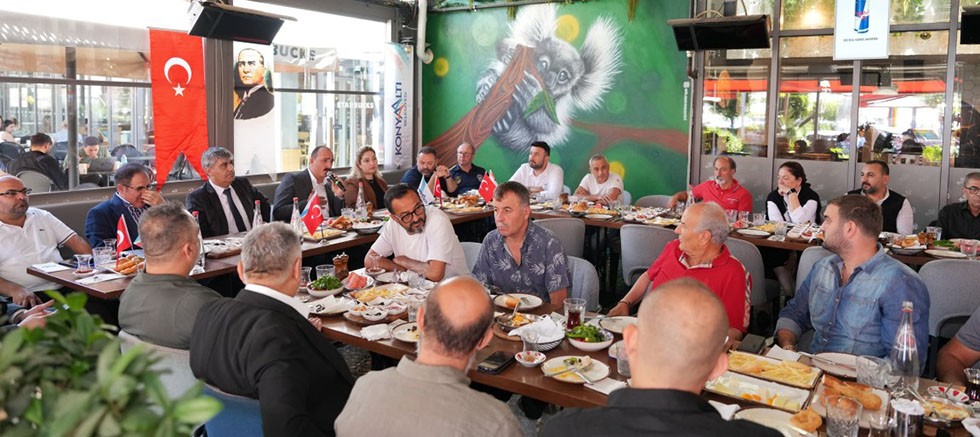 Başkan Kotan Konyaaltı esnafıyla buluştu