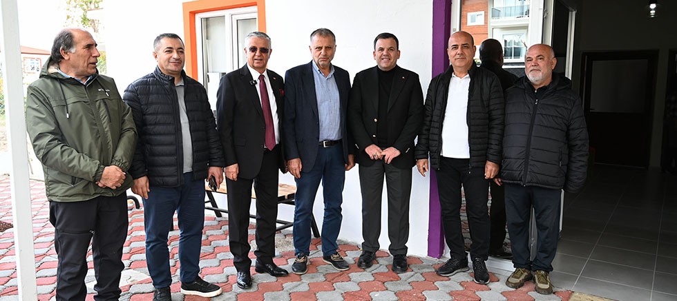 Başkan Topaloğlu engelli bireylerin yeni yılını kutladı 