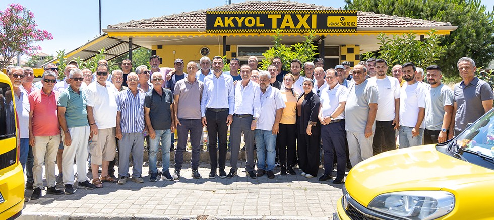 Başkan Vekili Av. Mehmet Çiçek, Manavgat esnafıyla bir araya geldi