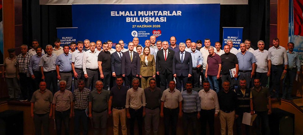 Başkan Vekili Büşra Özdemir Elmalı'da muhtarlarla buluştu