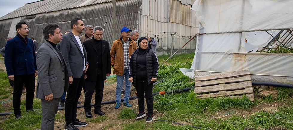Başkan Vekili Çiçek'ten Kızılağaç Mahallesi'ne geçmiş olsun ziyareti
