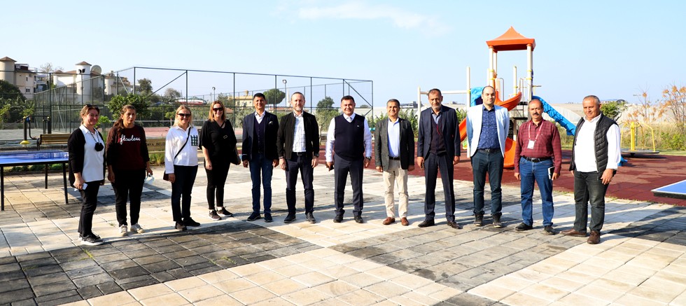 Başkan Yücel Mahmutlar ve Kargıcak'taki dev projelerin startını verdi