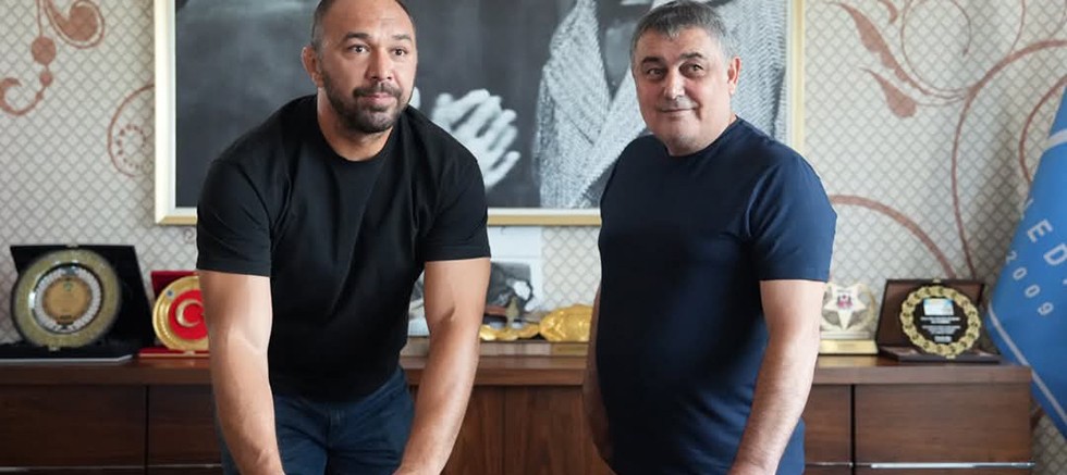 Başpehlivan Ali Gürbüz artık Başkan Yıldırım adına güreşecek
