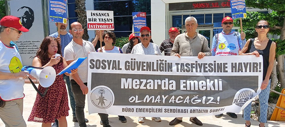BES Antalya Şube: Sosyal Güvenlik Haftası oldu bittiye getiriliyor
