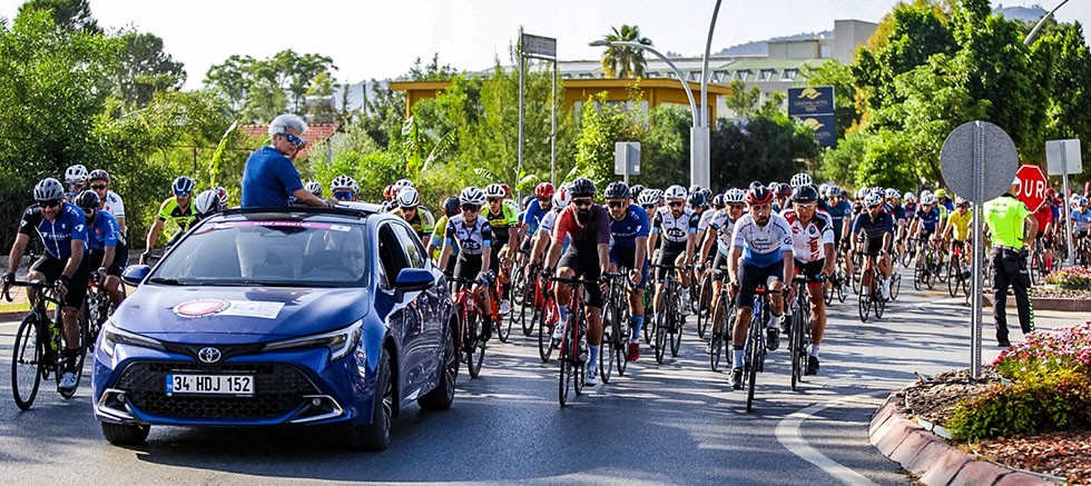 Bisiklet Tutkunları AKRA Gran Fondo Antalya'da buluştu