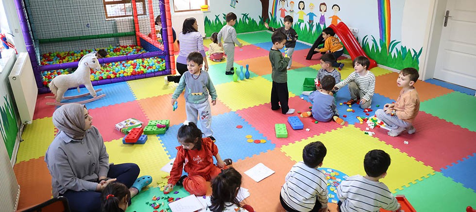 Büyükşehir Akseki kreşi açıldı