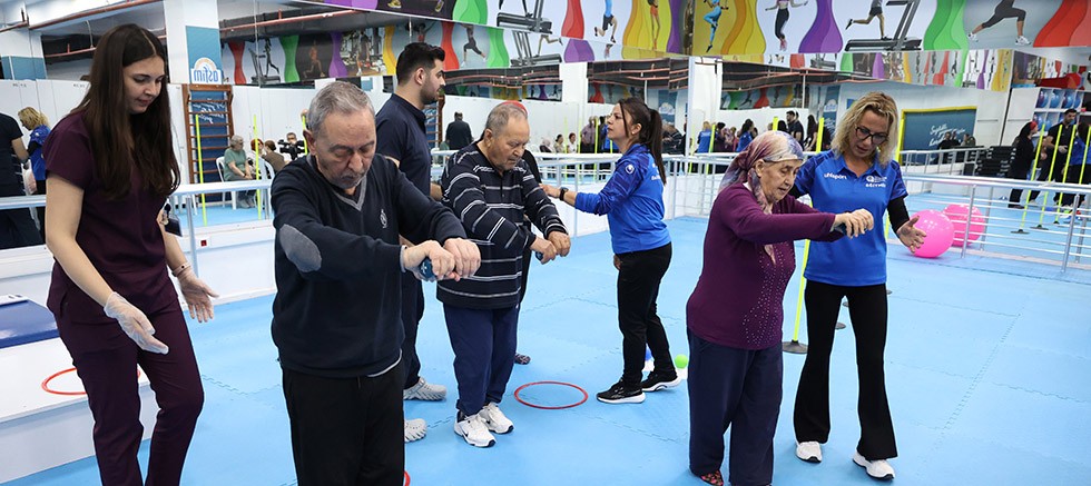 Büyükşehir’den Parkinson hastalarına özel eğitim