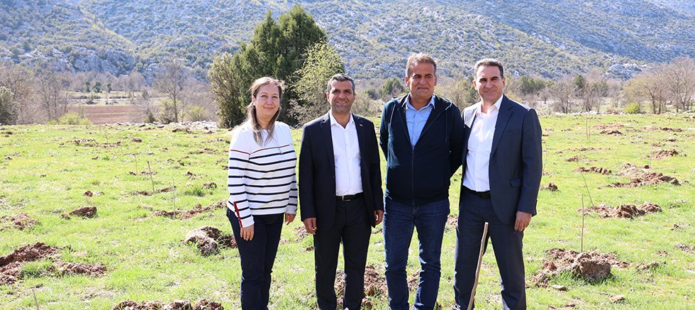 Büyükşehir ipek böceği yetiştiriciliğini yaygınlaştırıyor