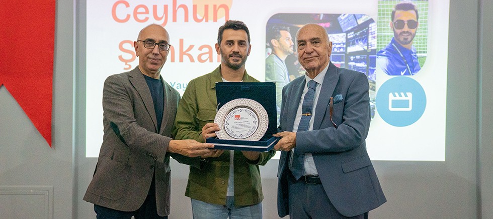 Ceyhun Şenkal'dan nasıl iyi yönetmen olunur tüyoları