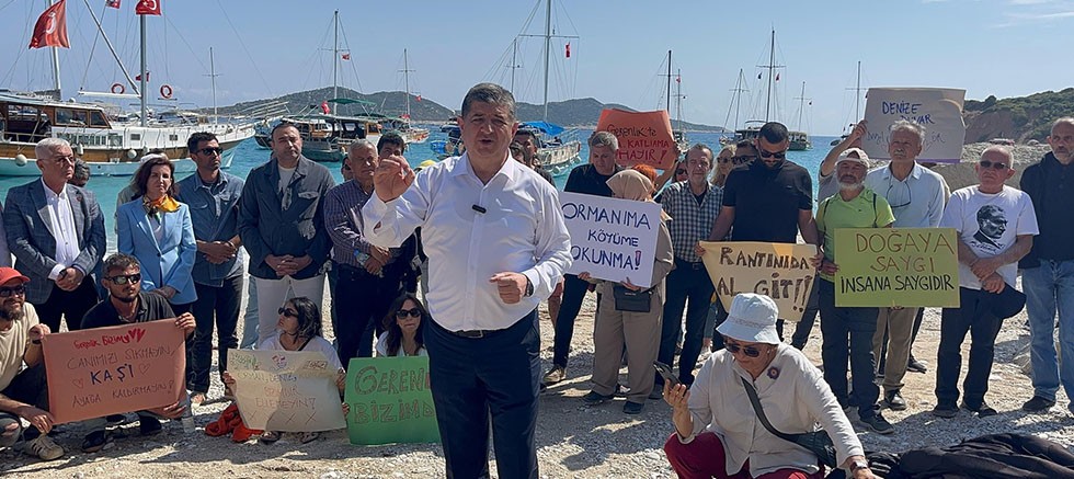 CHP'li Arı: Doğayı ranta teslim etmeyeceğiz, Gerenlik Koyu halkındır, halkın kalacak