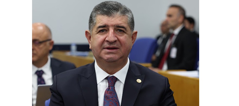 CHP’li Av. Cavit Arı’dan Sağlık Bakanı’na tepki: “Atatürk Devlet Hastanesi kapatıldı; ortada ne proje var ne ödenek!”