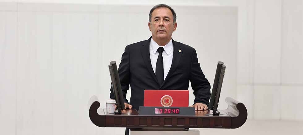 CHP’li Erdem’den Bakan Tekin’e Cumhuriyet ve Karne Tepkisi