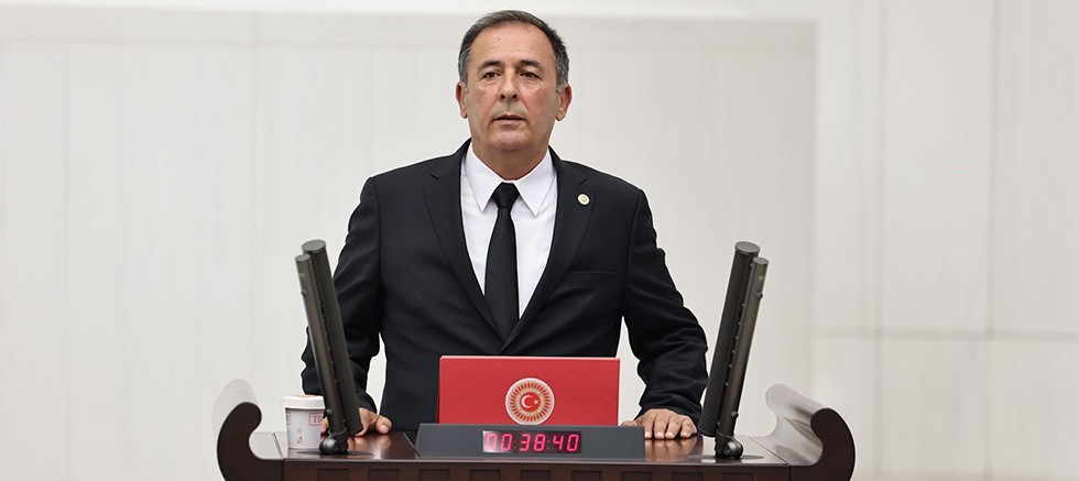 CHP'li Mustafa Erdem'den TBMM'ye araştırma önergesi: Vakıflara aktarılan milyarlar araştırılsın