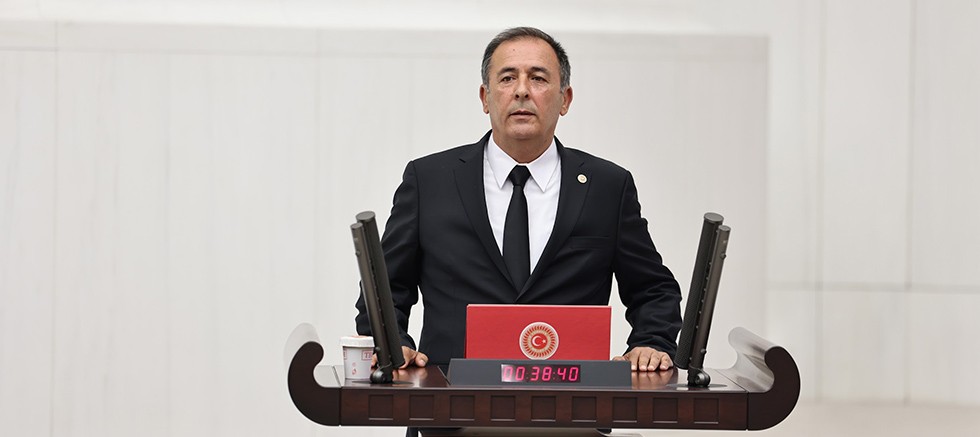 CHP'li Mustafa Erdem: “Kamu Arazilerinin Satışının Önü Açılıyor”