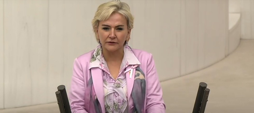 CHP’li Özdemir’in Kadın Yoksulluğu Araştırma Önergesi AKP ve MHP Oylarıyla Reddedildi