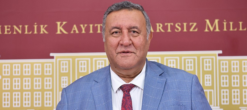 CHP Niğde Milletvekili Ömer Fethi Gürer, “Ürünlerde rekolte düşerken rafta ürün fiyatı nasıl düşer?”