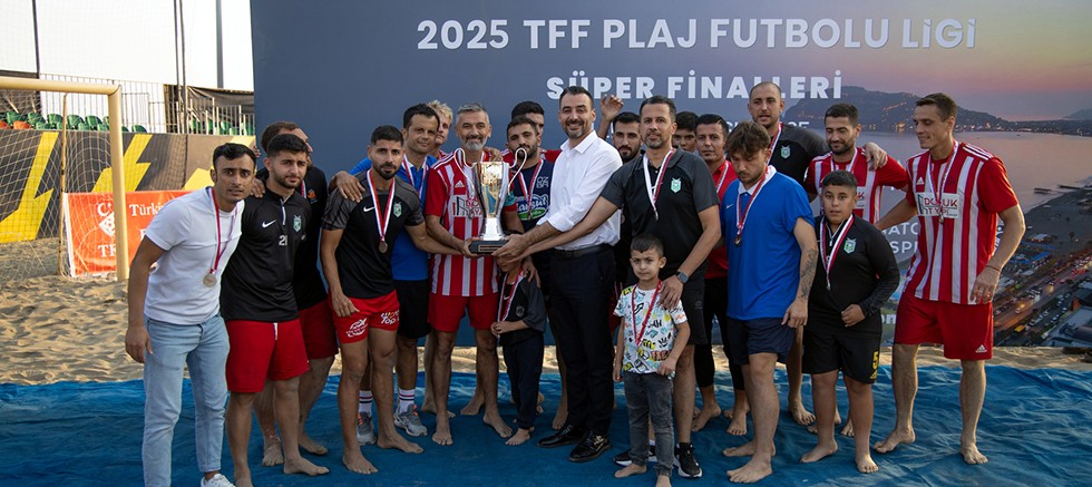 Çimhan Manavgat Belediyespor, Plaj Futbolu Türkiye Şampiyonu oldu