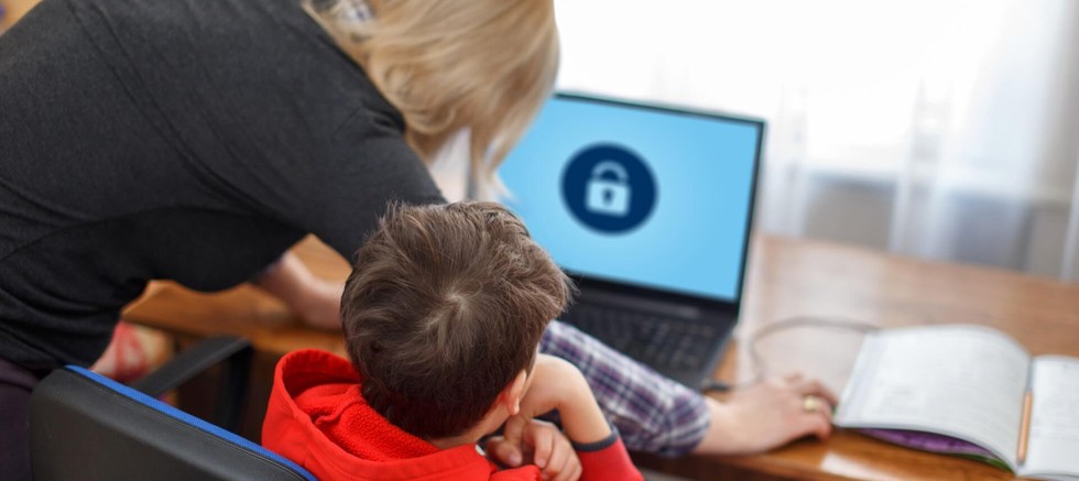 Çocuklarınızı internette güvenle koruyun