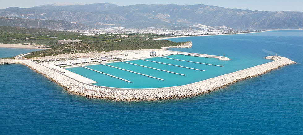 Demre Marina Akdeniz’in parlayan yıldızı olmaya aday 